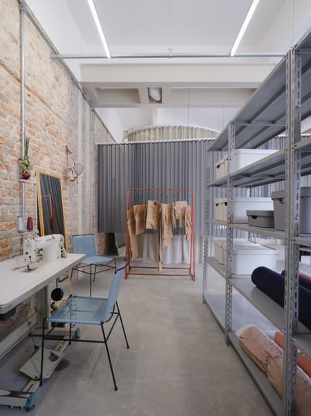 Ão Ateliê/ Showroom